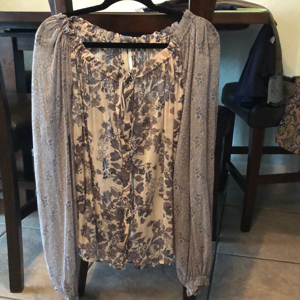 Free People Blouse only worn once!